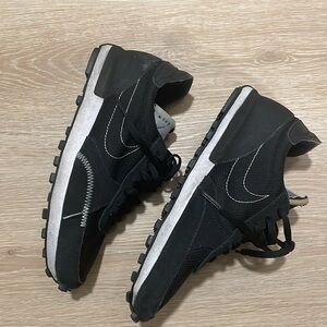 Women’s Nike Dbreak - size 6.5 black